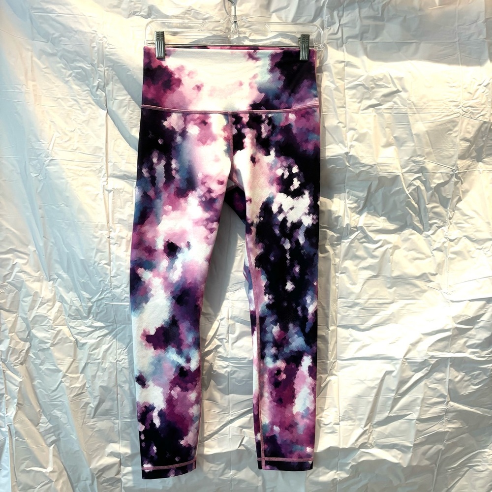 Nwot Lululemon Wunder Under Blooming Pixie Tie Dy… - image 1